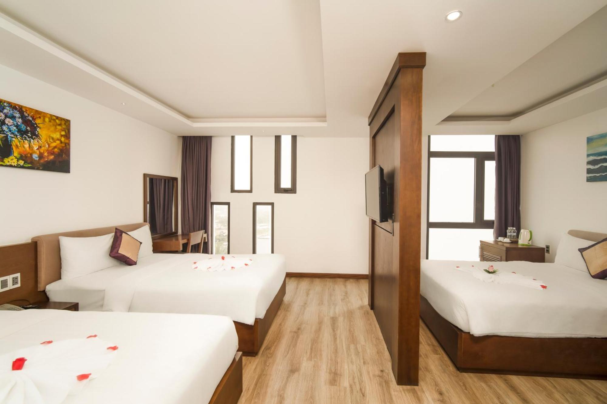 Golden Sun Apartment By New Sky Travel Da Nang Exterior photo