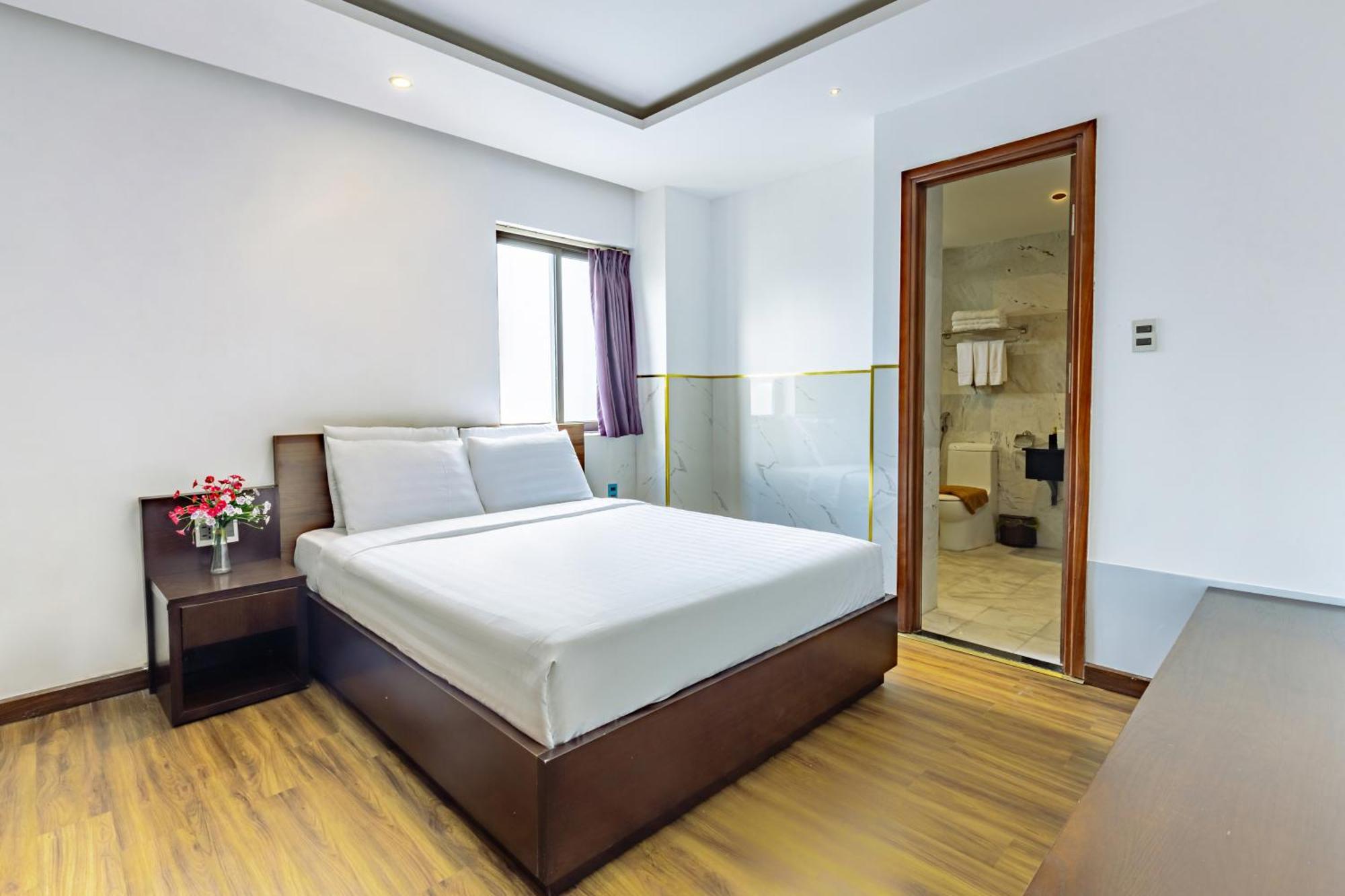 Golden Sun Apartment By New Sky Travel Da Nang Exterior photo